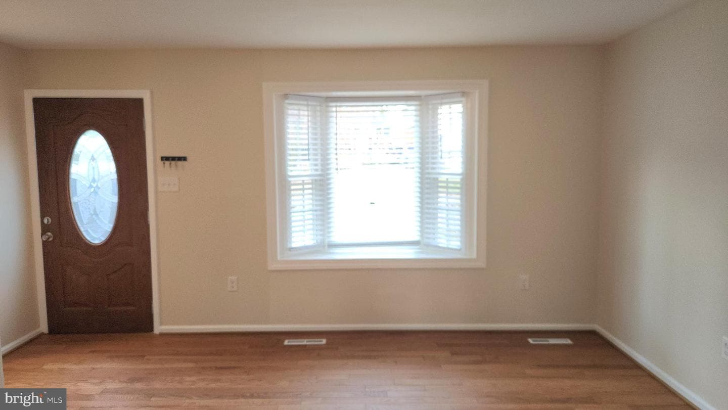 1050 Brightleaf Drive photo 4