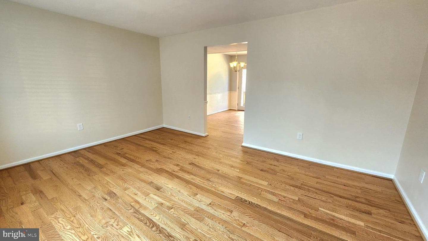1050 Brightleaf Drive photo 7