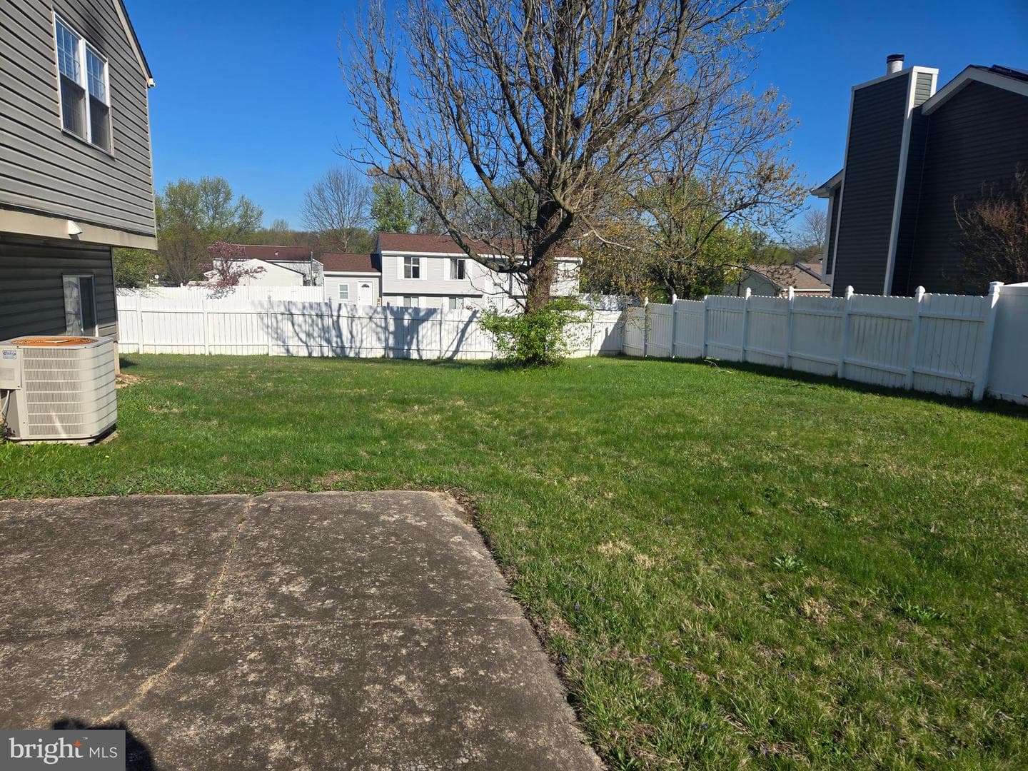 1424 Gesna Drive photo 11