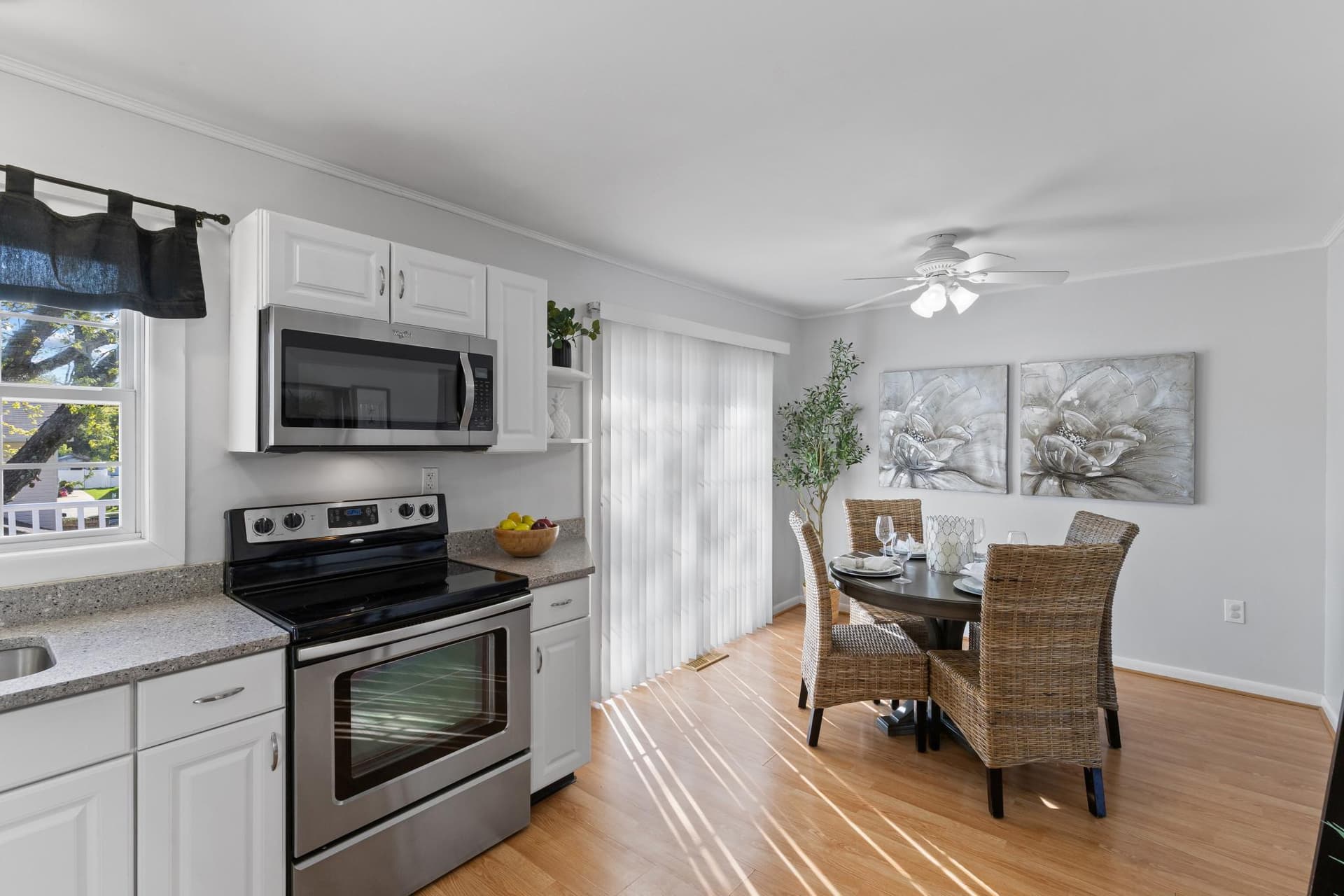 1019 Christmas Lane photo 8