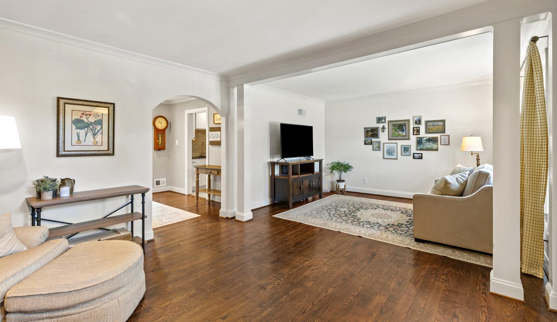 1510 Callaway Drive photo 9