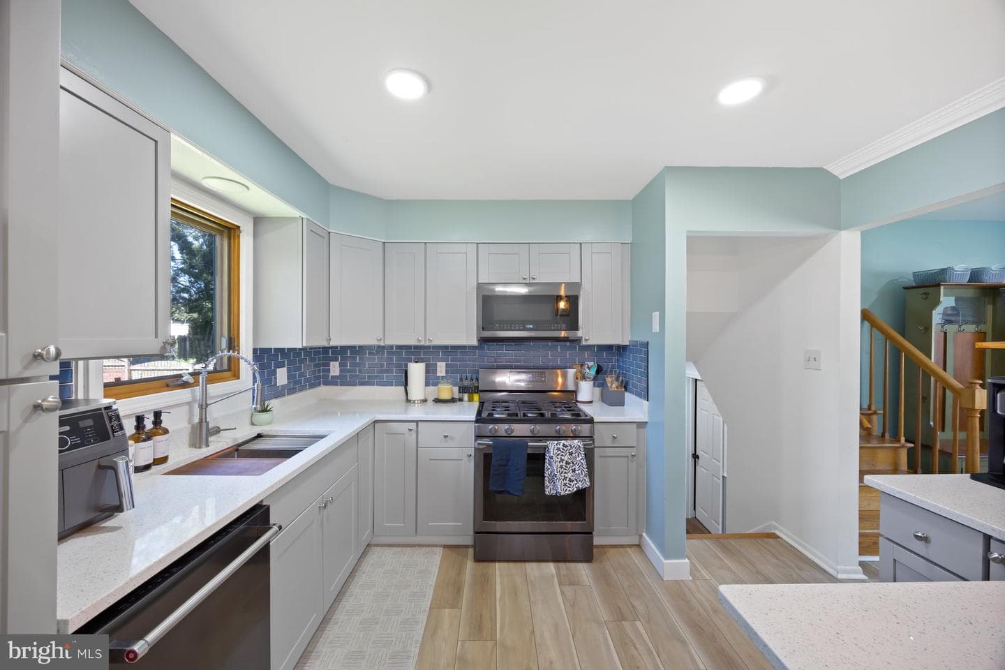612 Carolyn Road photo 10