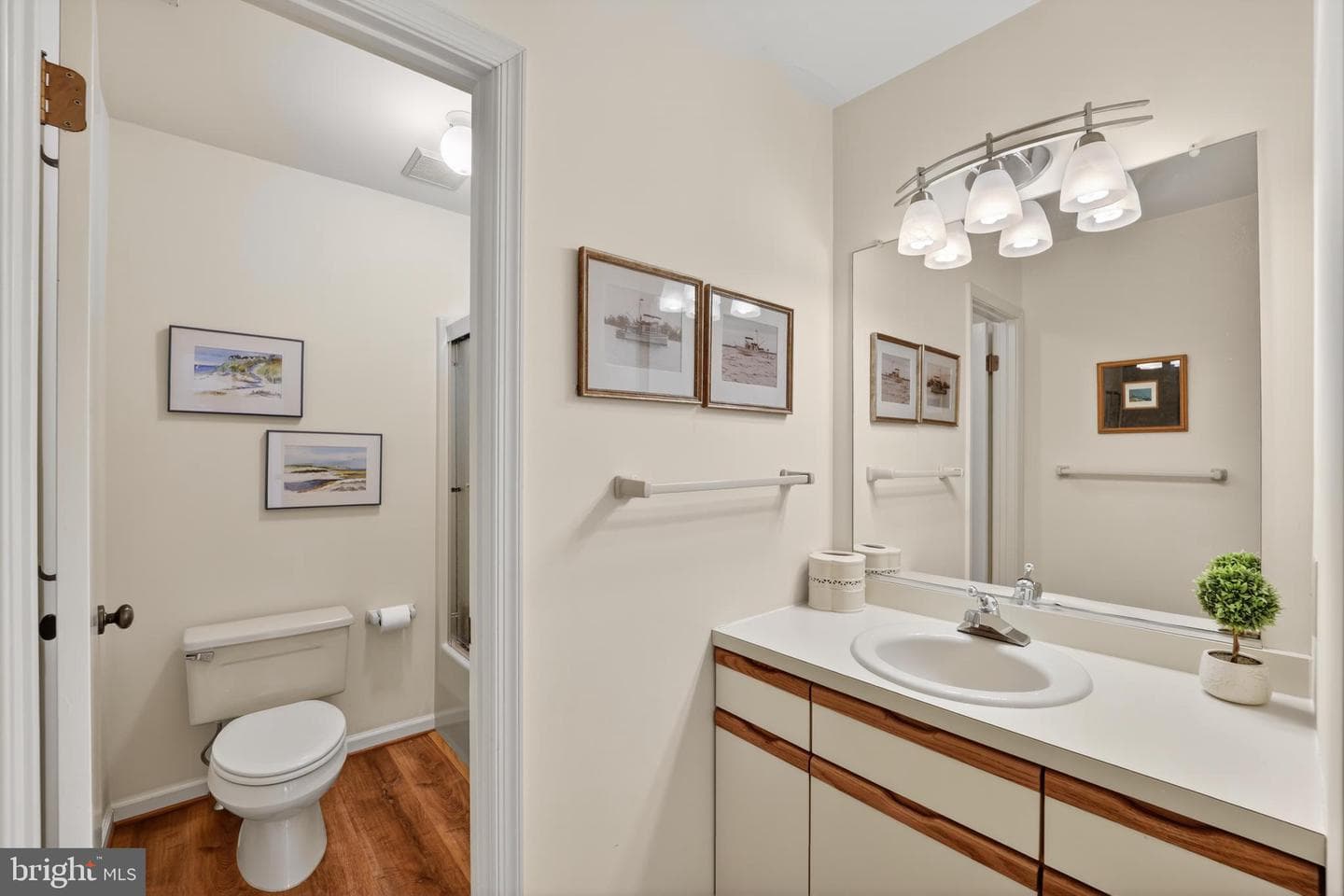 6920 Konrad Court photo 28