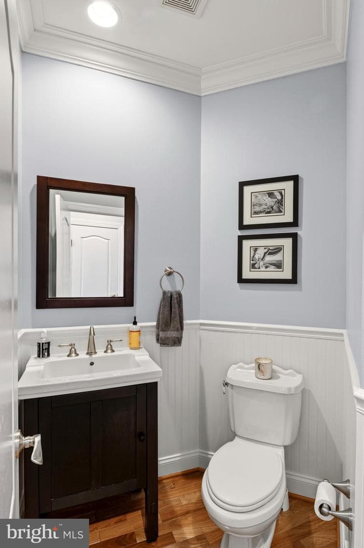 720 Fantail Court photo 25