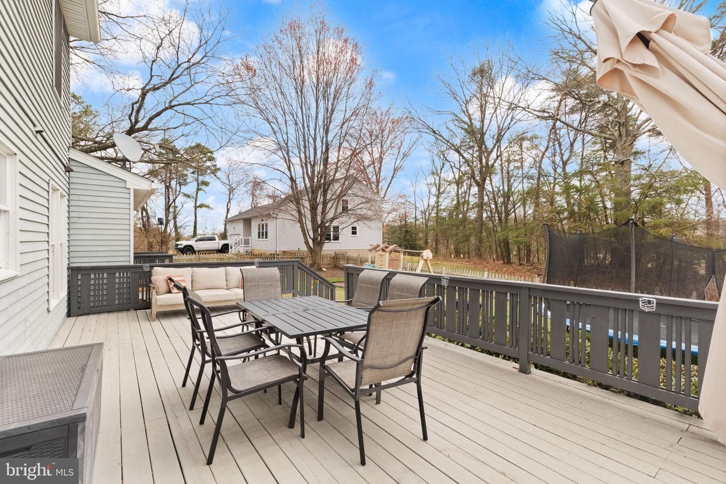 533 Bay Hills Drive photo 38