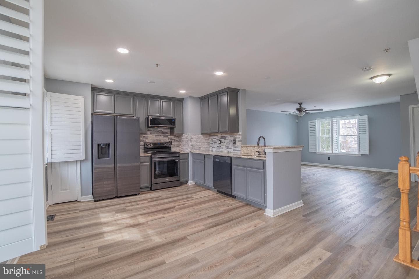 113 Brightwater Drive photo 2