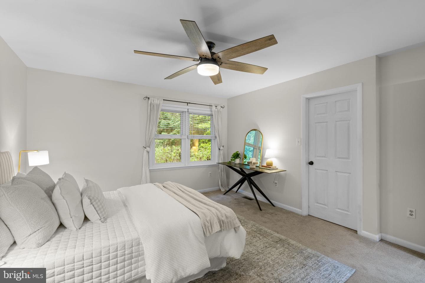 394 Hartman Drive photo 22