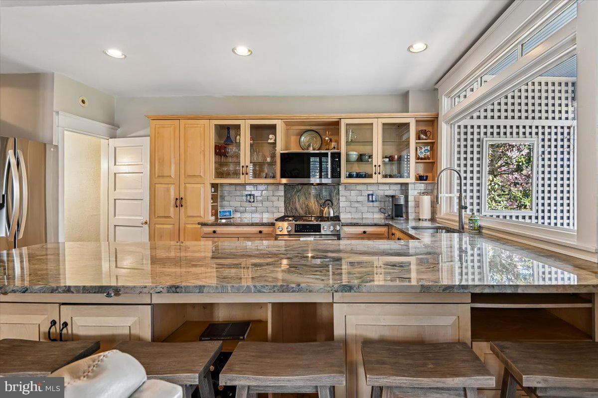 75 Shipwright Street photo 29