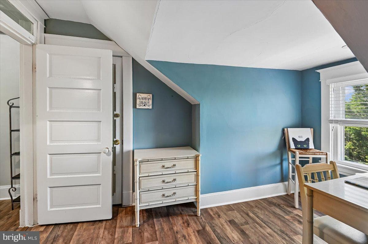 75 Shipwright Street photo 60