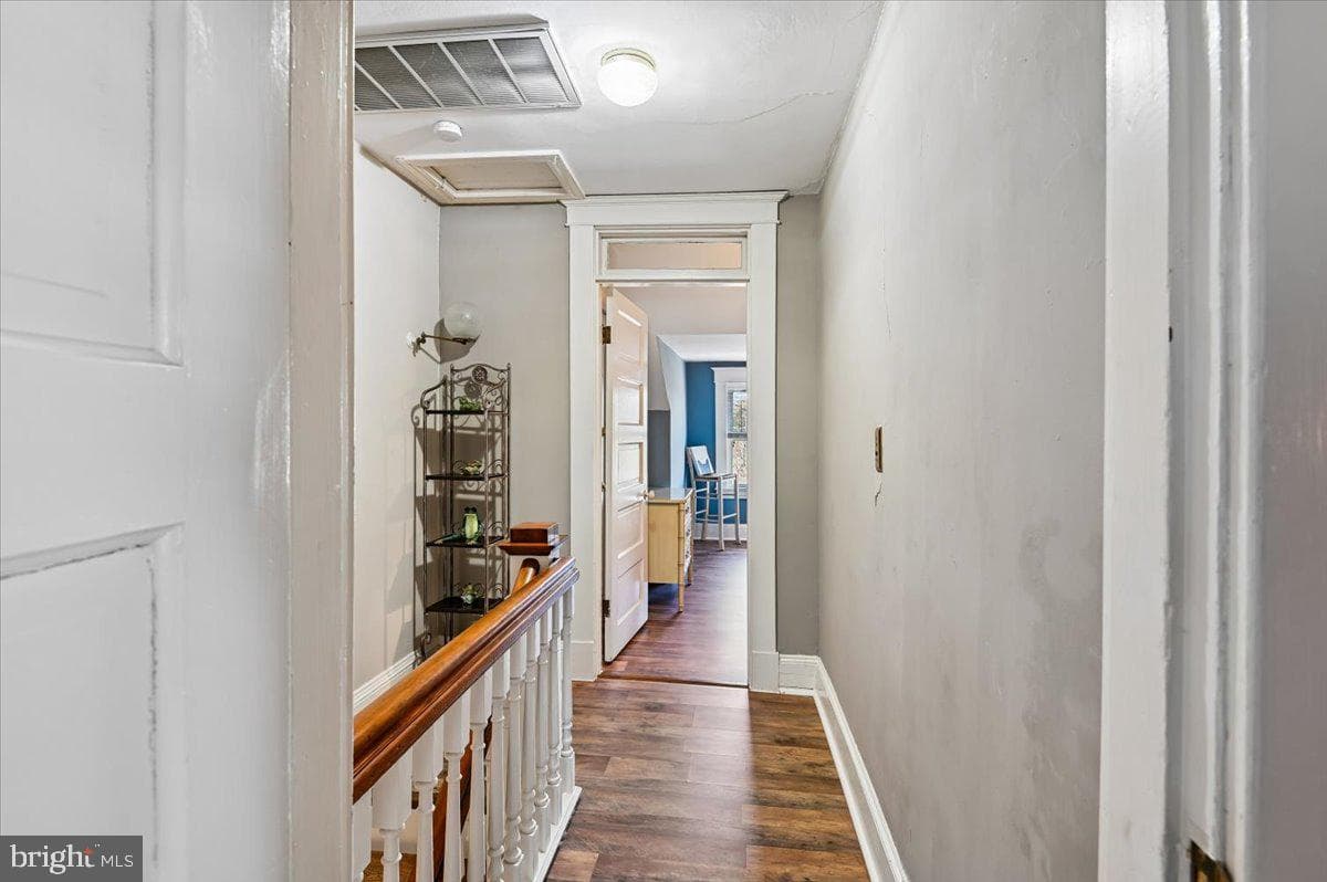 75 Shipwright Street photo 62