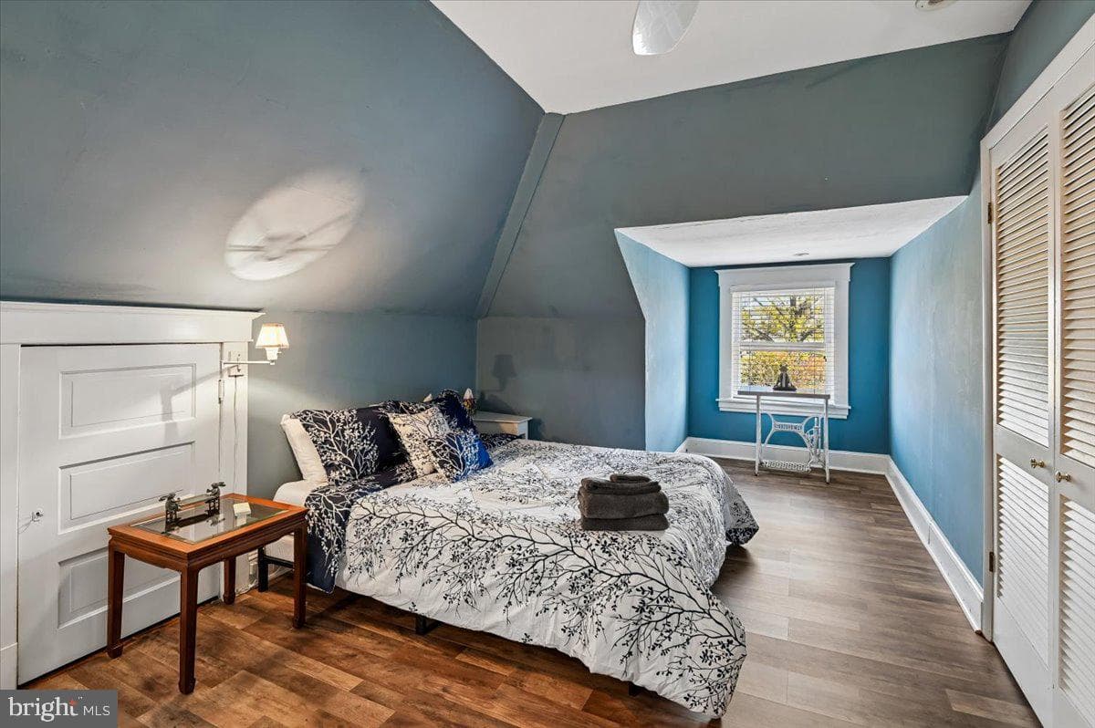 75 Shipwright Street photo 63