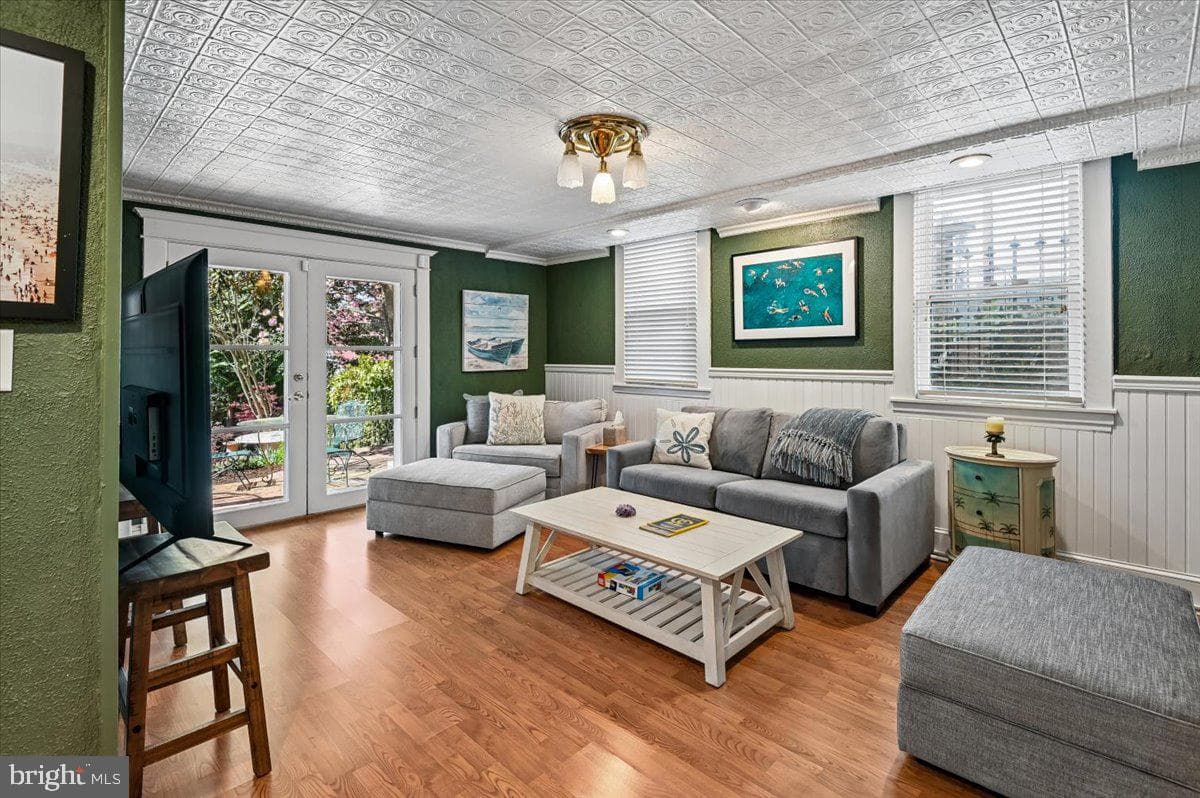 75 Shipwright Street photo 72