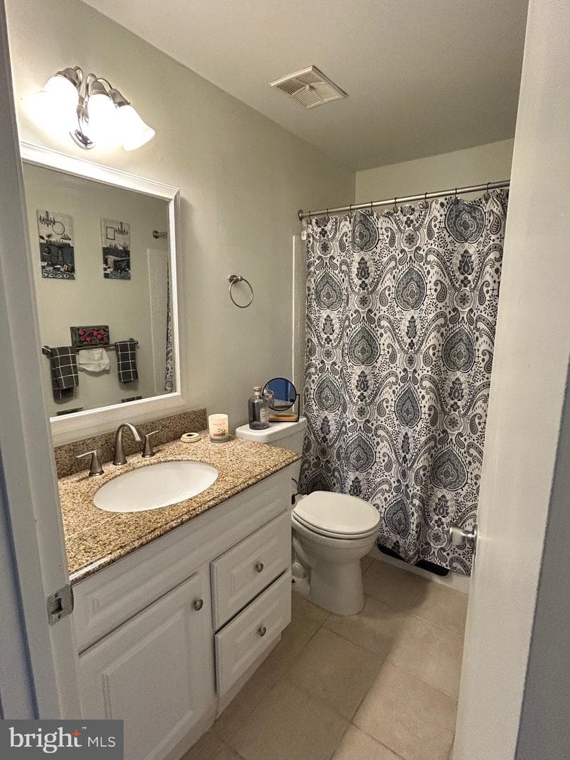 1106 Castle Harbour Way #2c photo 8