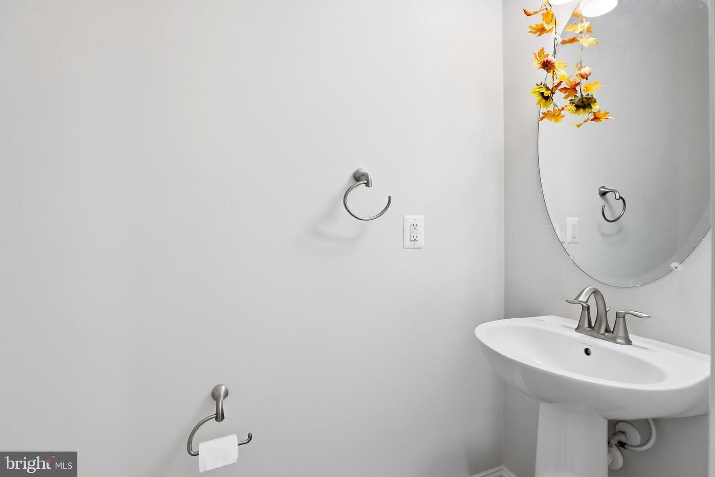 623 Clear Blue Lane photo 13