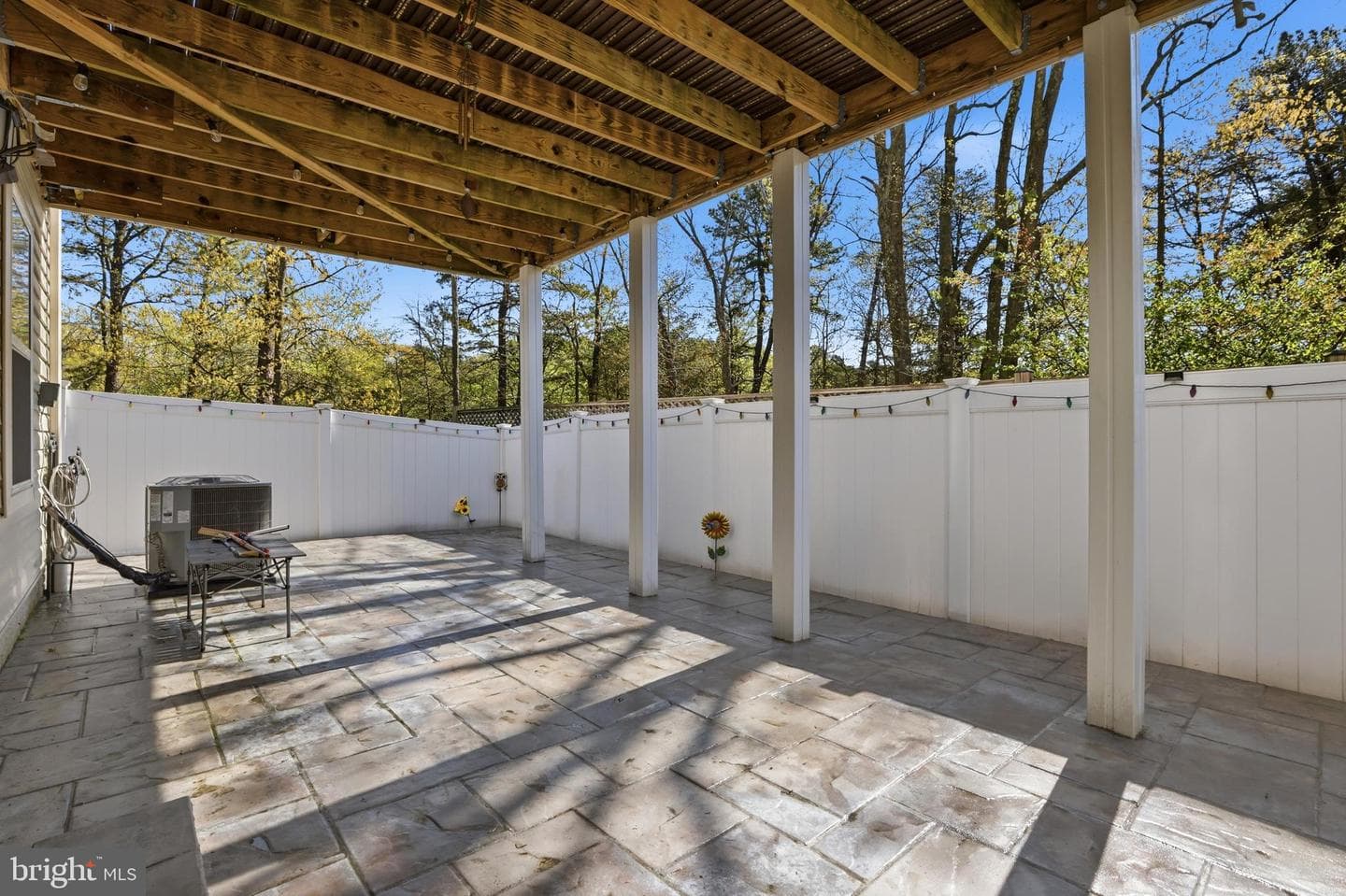 623 Clear Blue Lane photo 37