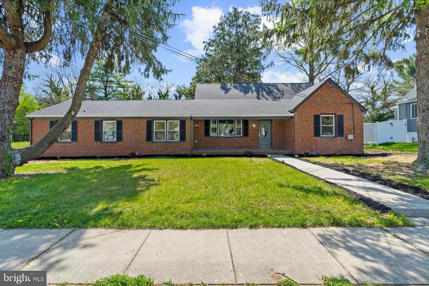203 Walton Avenue