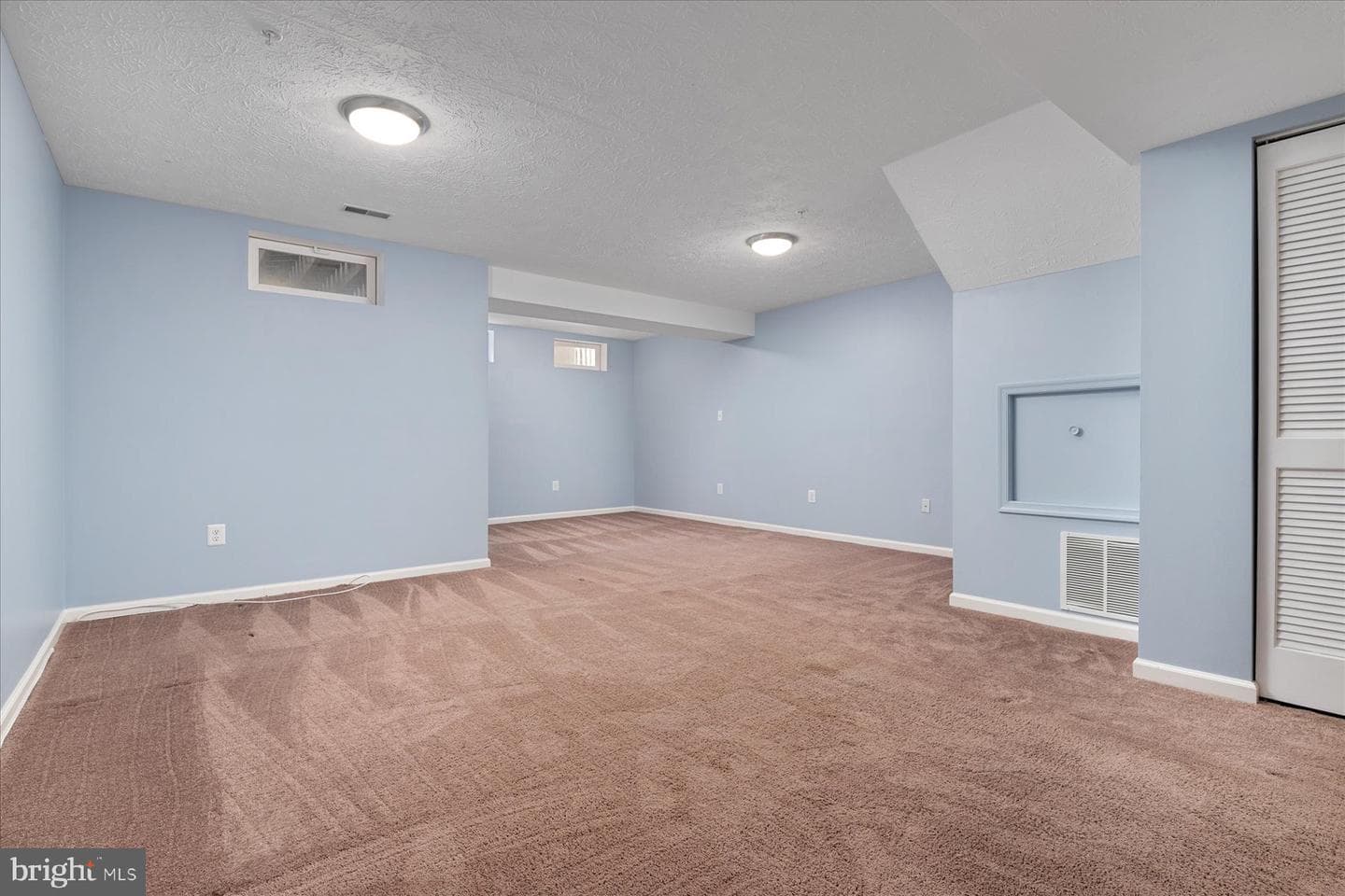 923 Deerberry Court photo 18