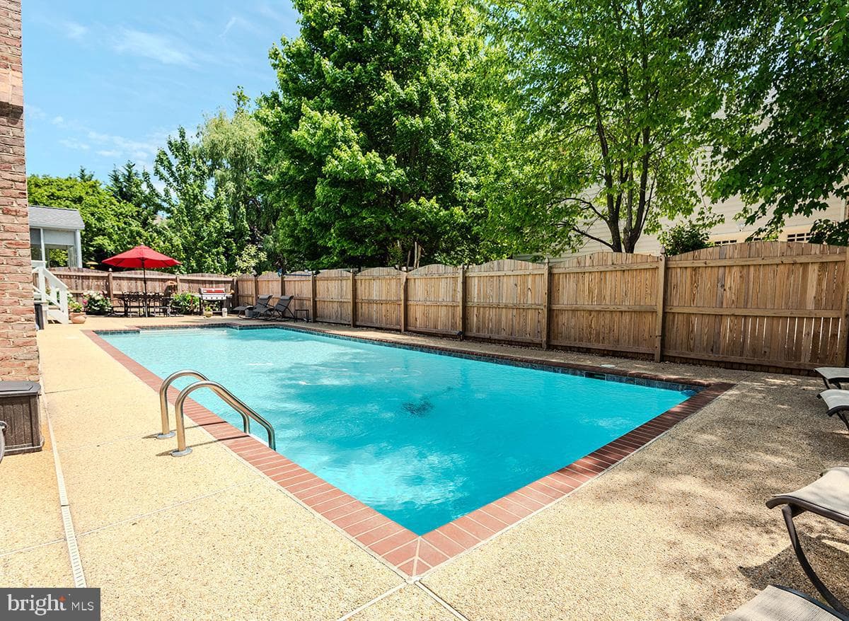 1651 Trawler Ln photo 7