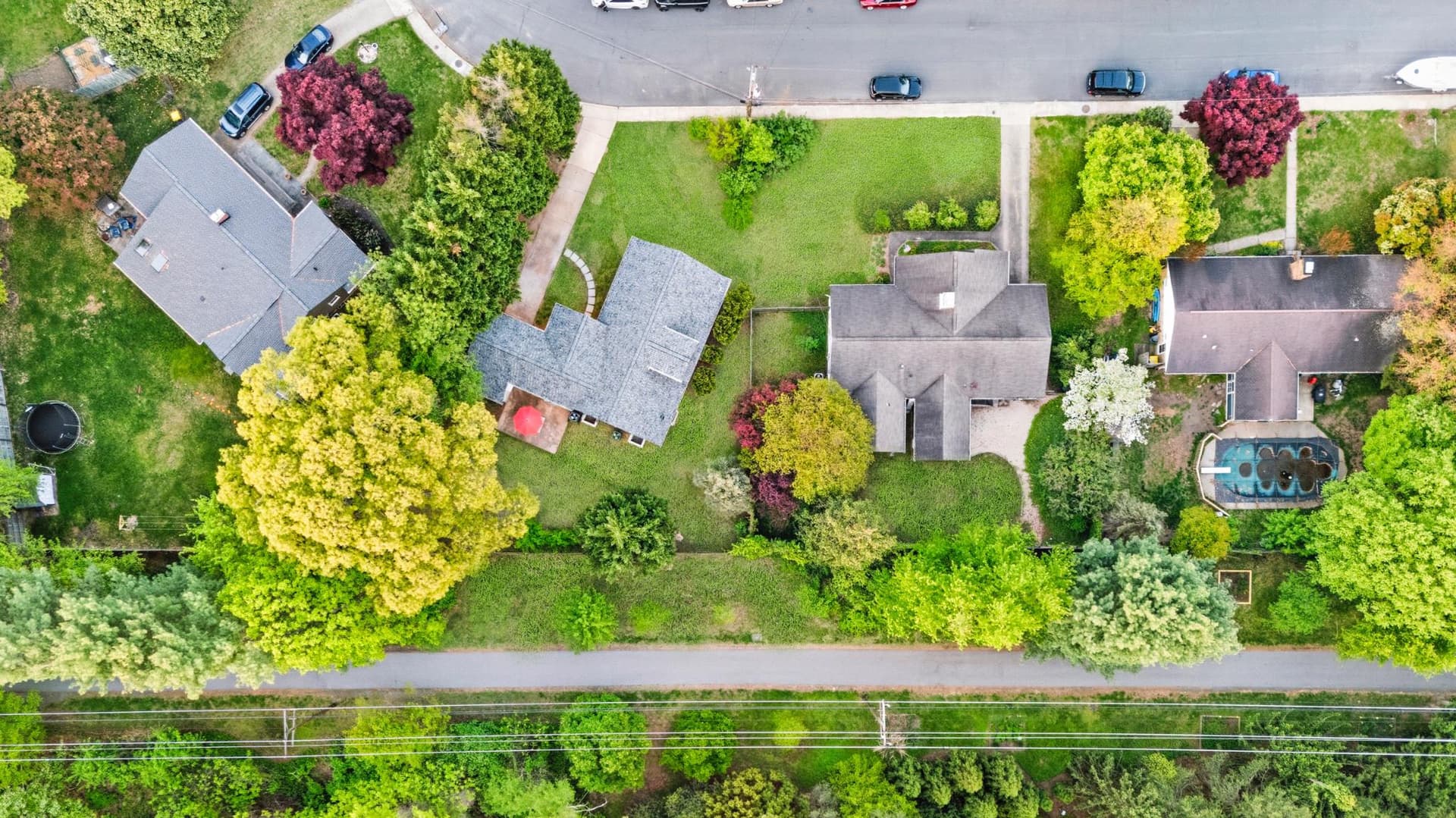 11 Admiral Road photo 59