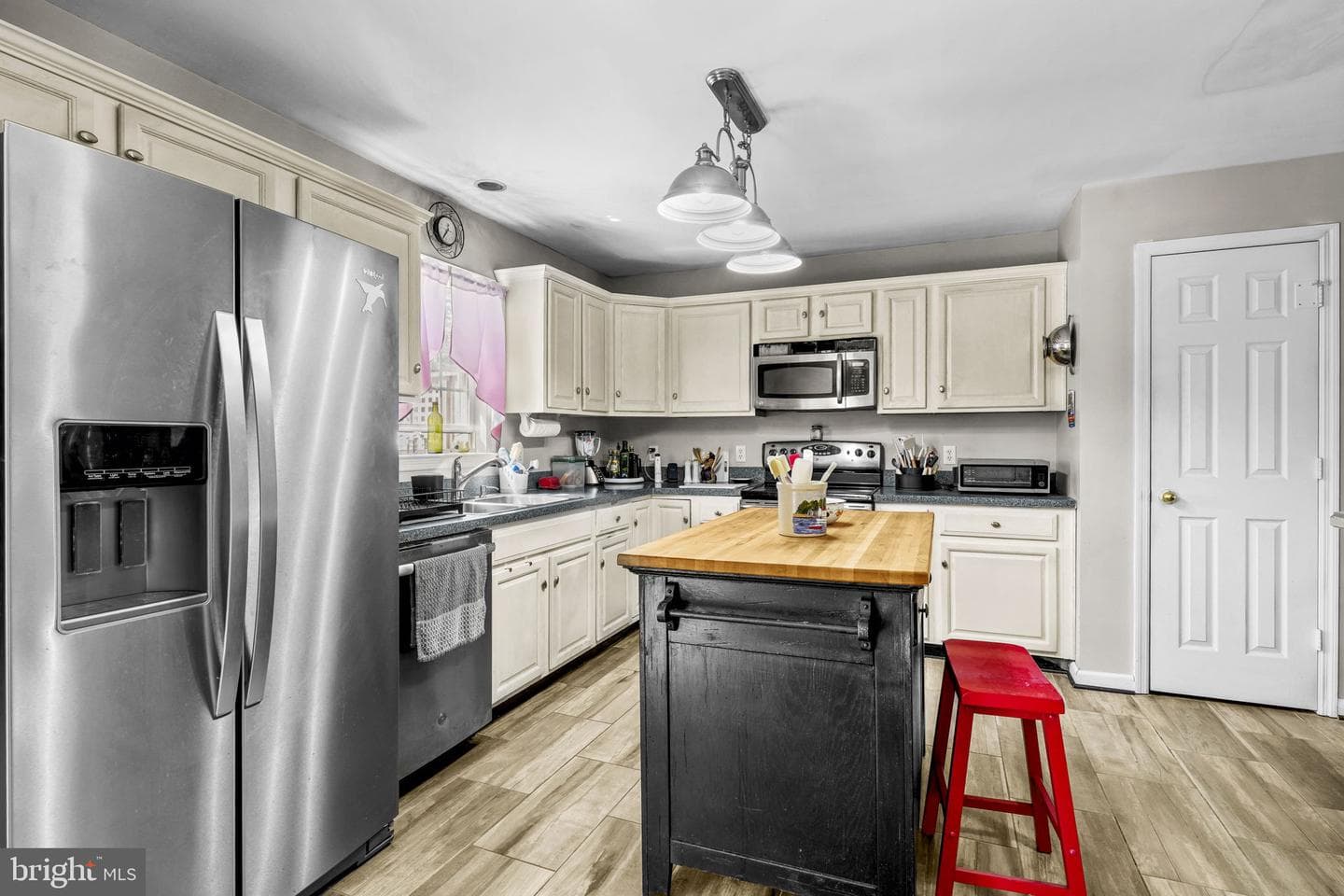 615 Mann Road photo 5