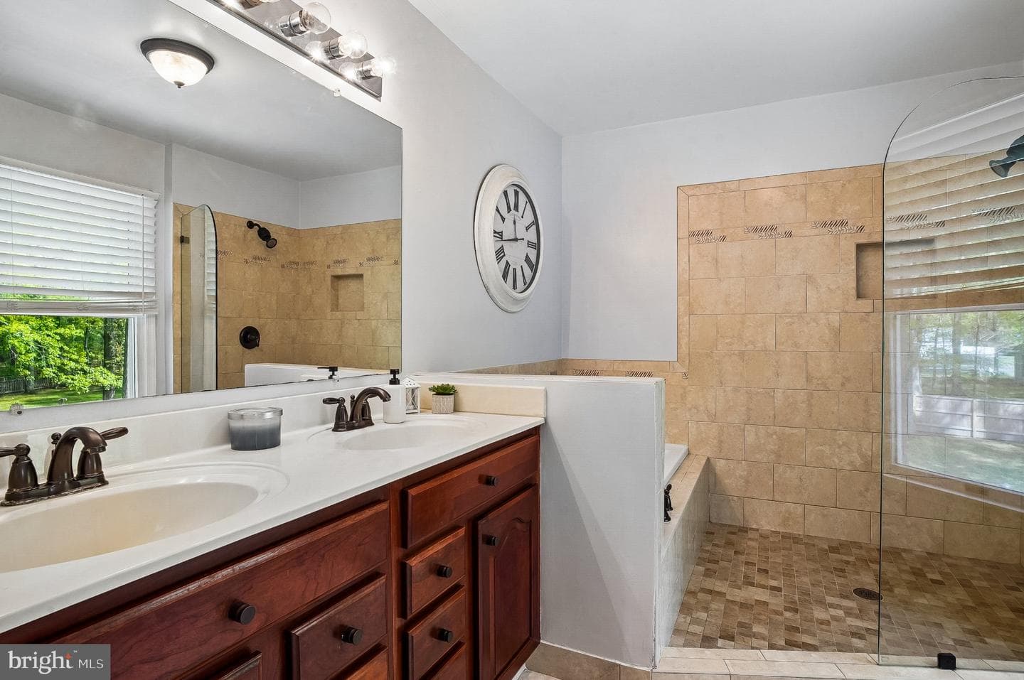 5208 Hawk Channel Drive photo 21