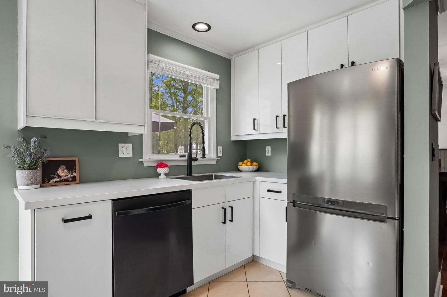 5208 Hawk Channel Drive photo 8