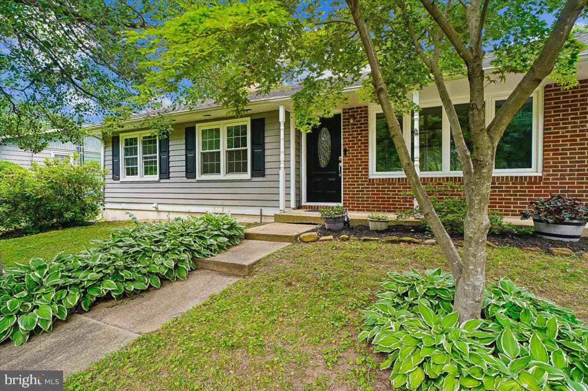 1248 Hilltop Drive, Annapolis