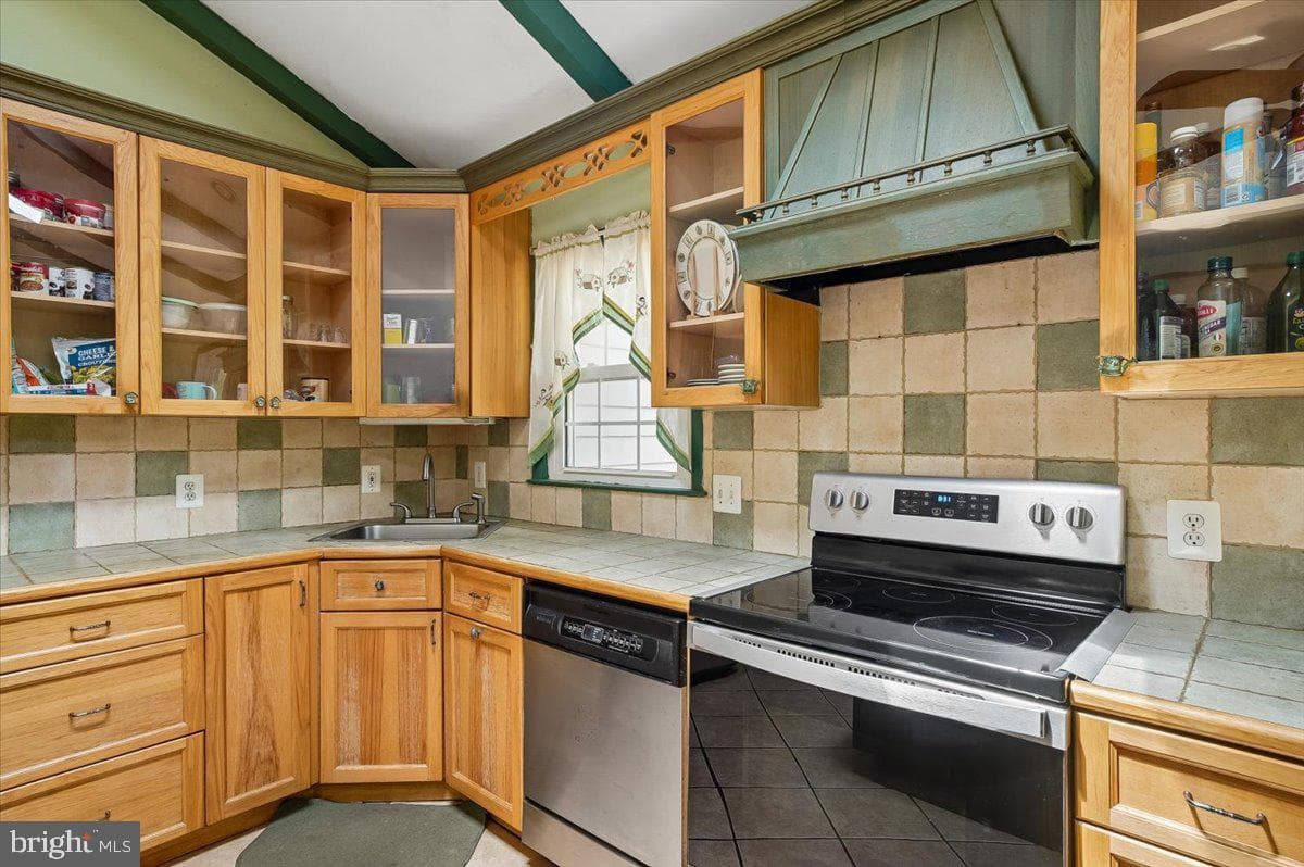 1248 Hilltop Drive, Annapolis