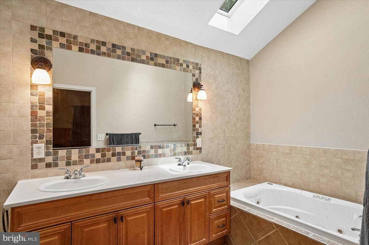 1248 Hilltop Drive photo 24