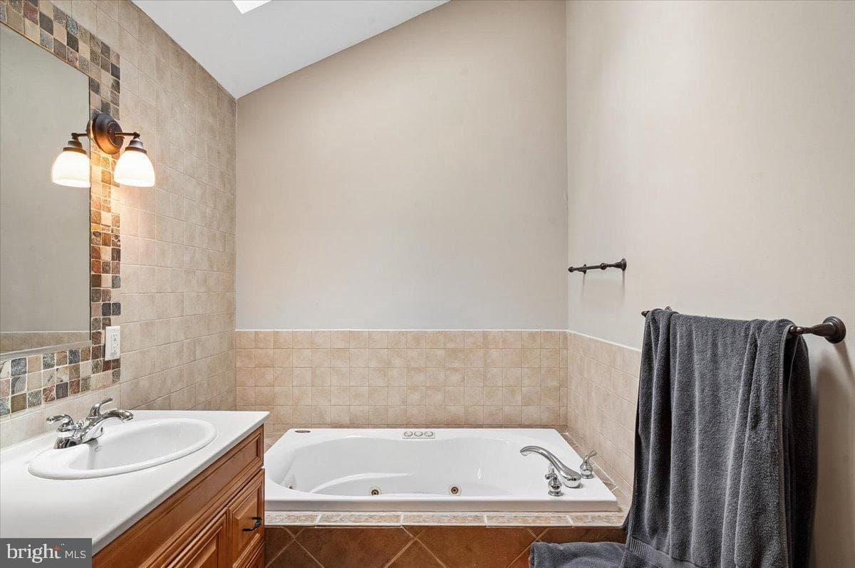 1248 Hilltop Drive photo 27