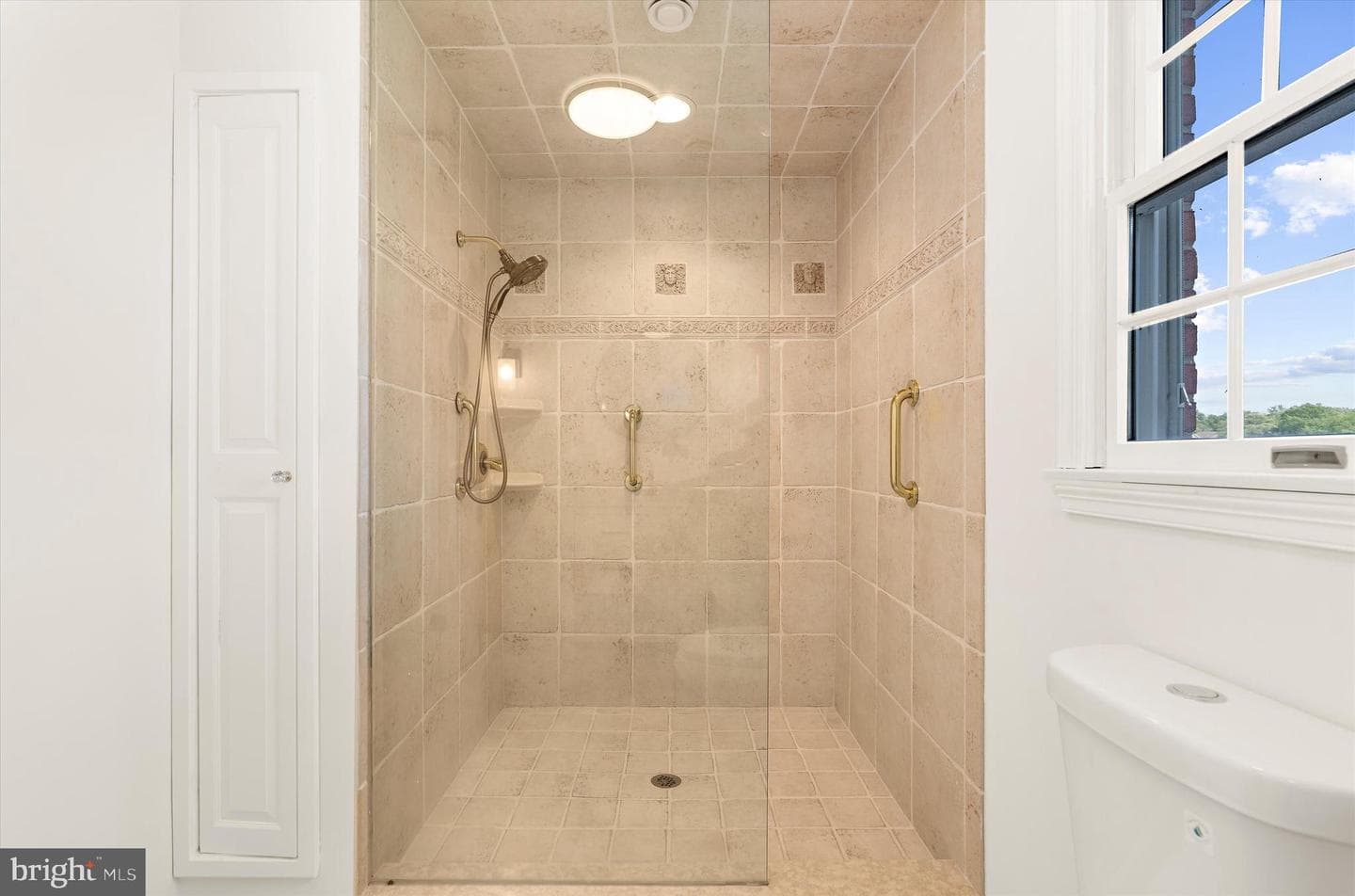 508 Ashberry Lane photo 37