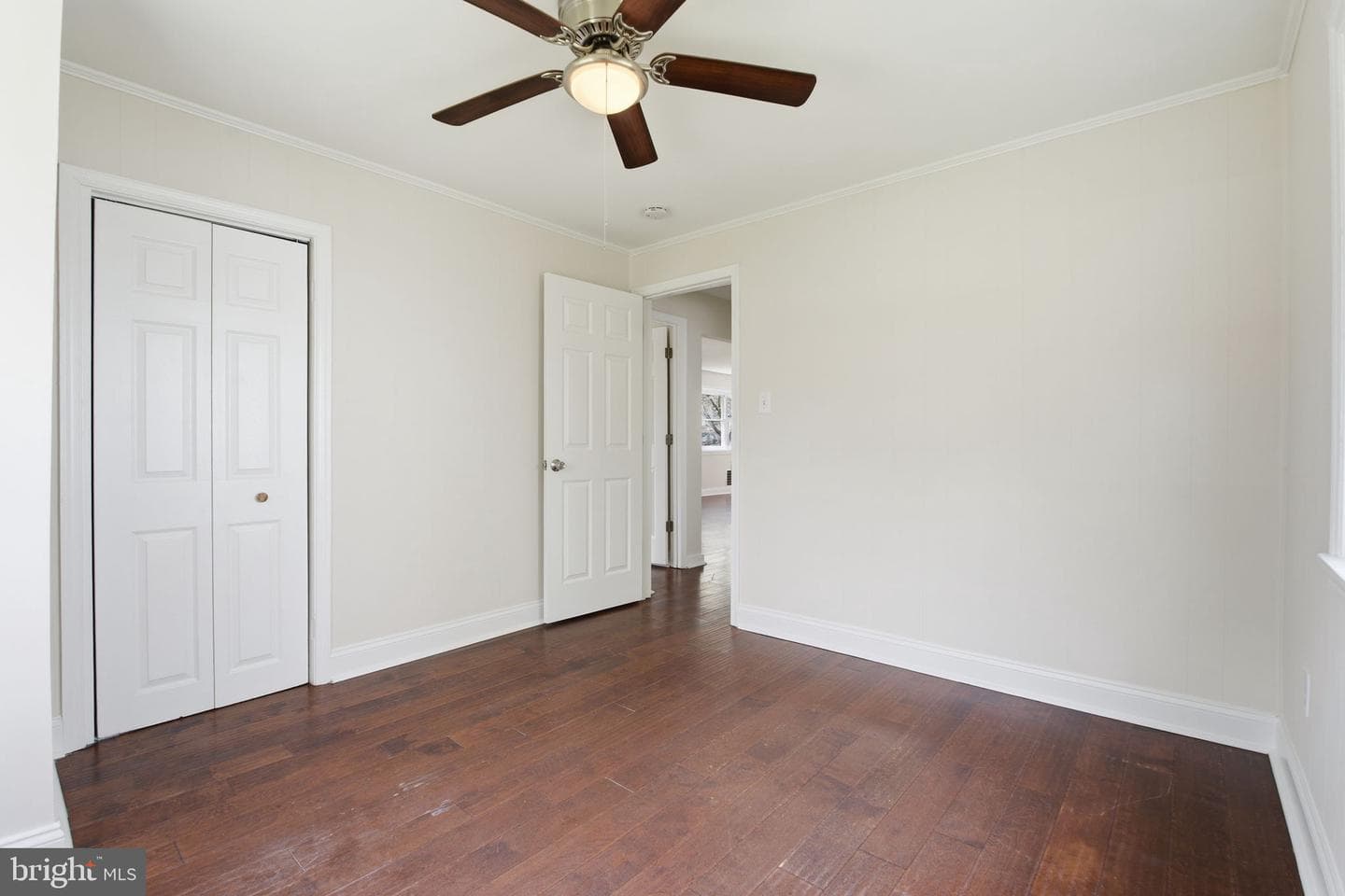 8001 W End Drive photo 11