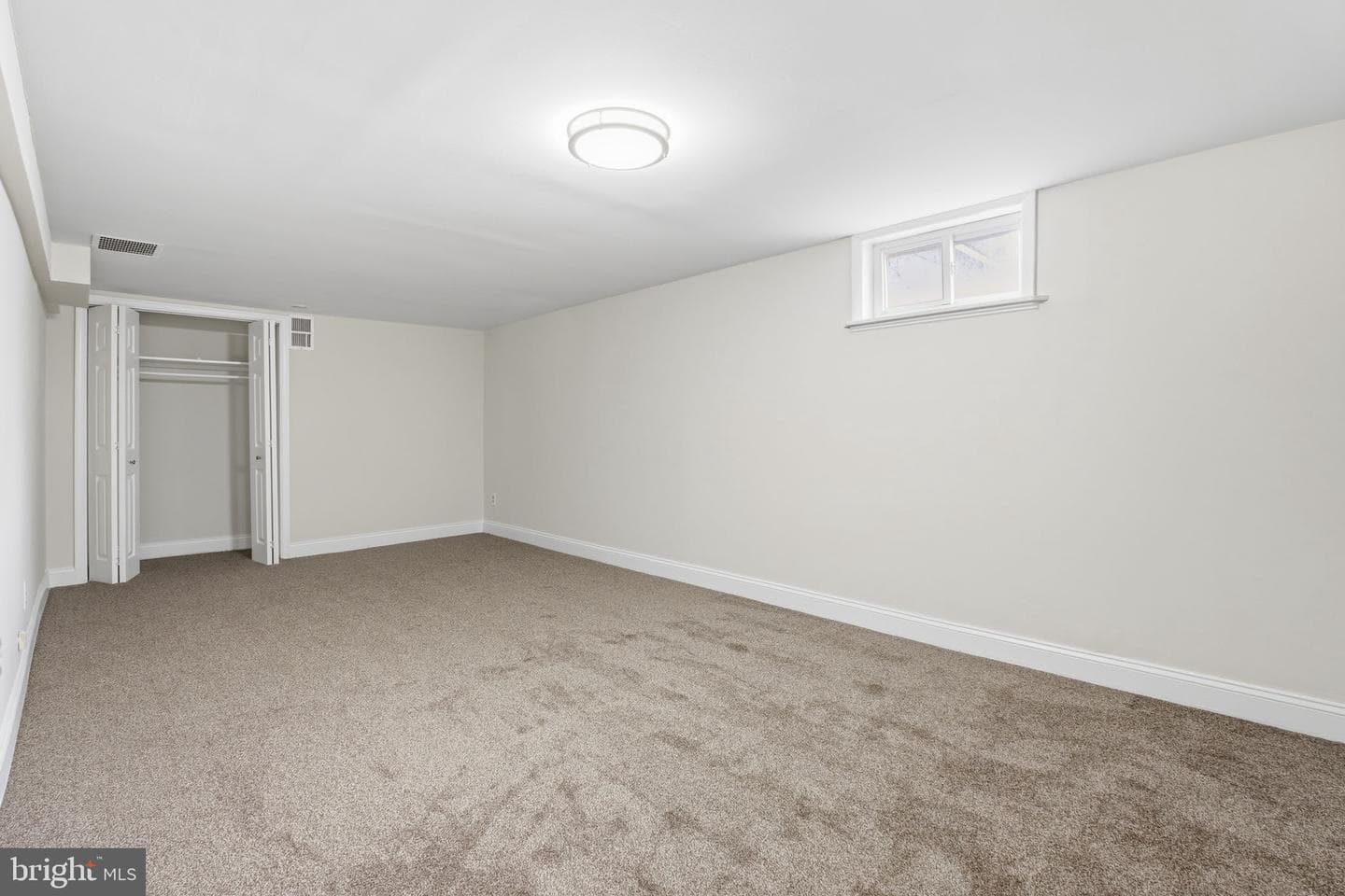 8001 W End Drive photo 25