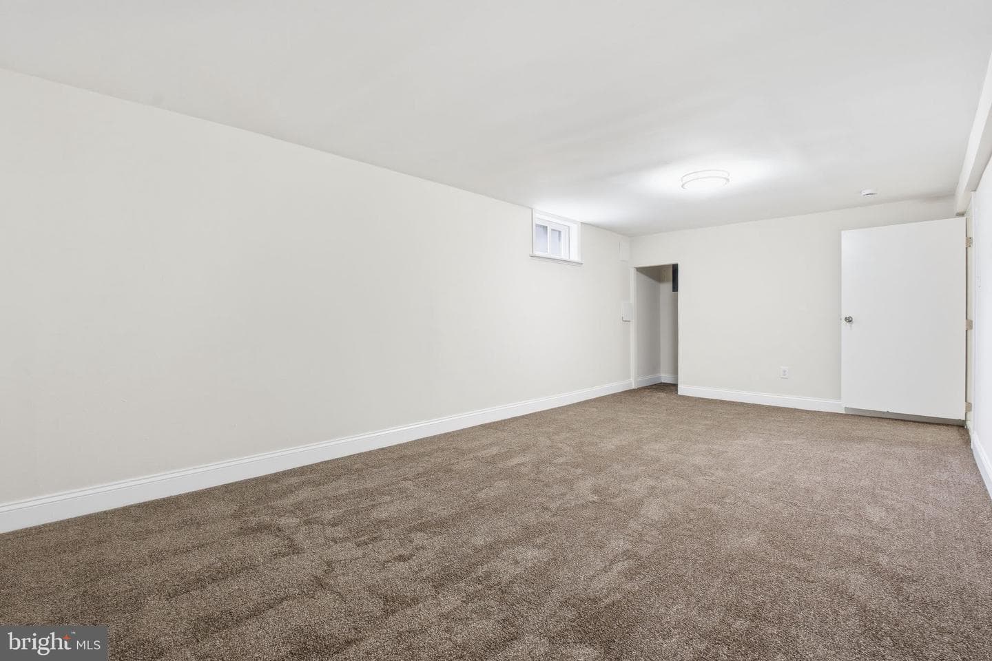 8001 W End Drive photo 26