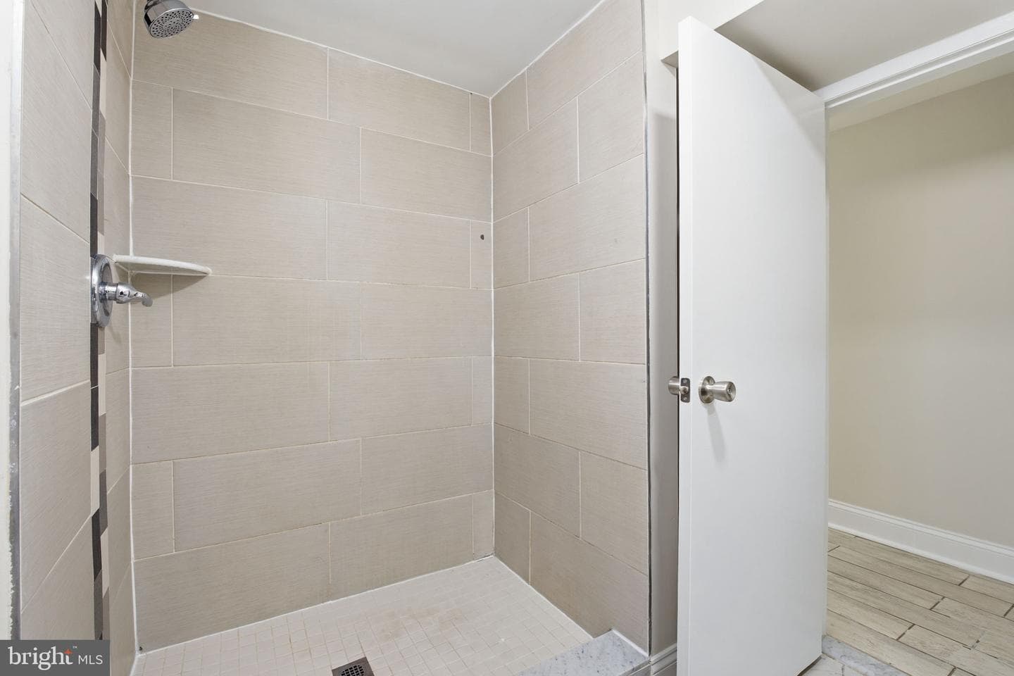 8001 W End Drive photo 30