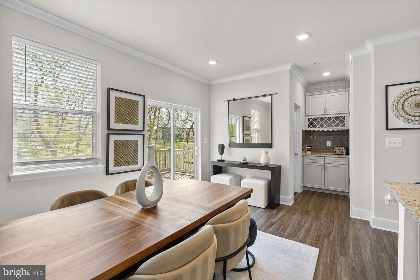 813 Teacher Mitchell Road photo 12