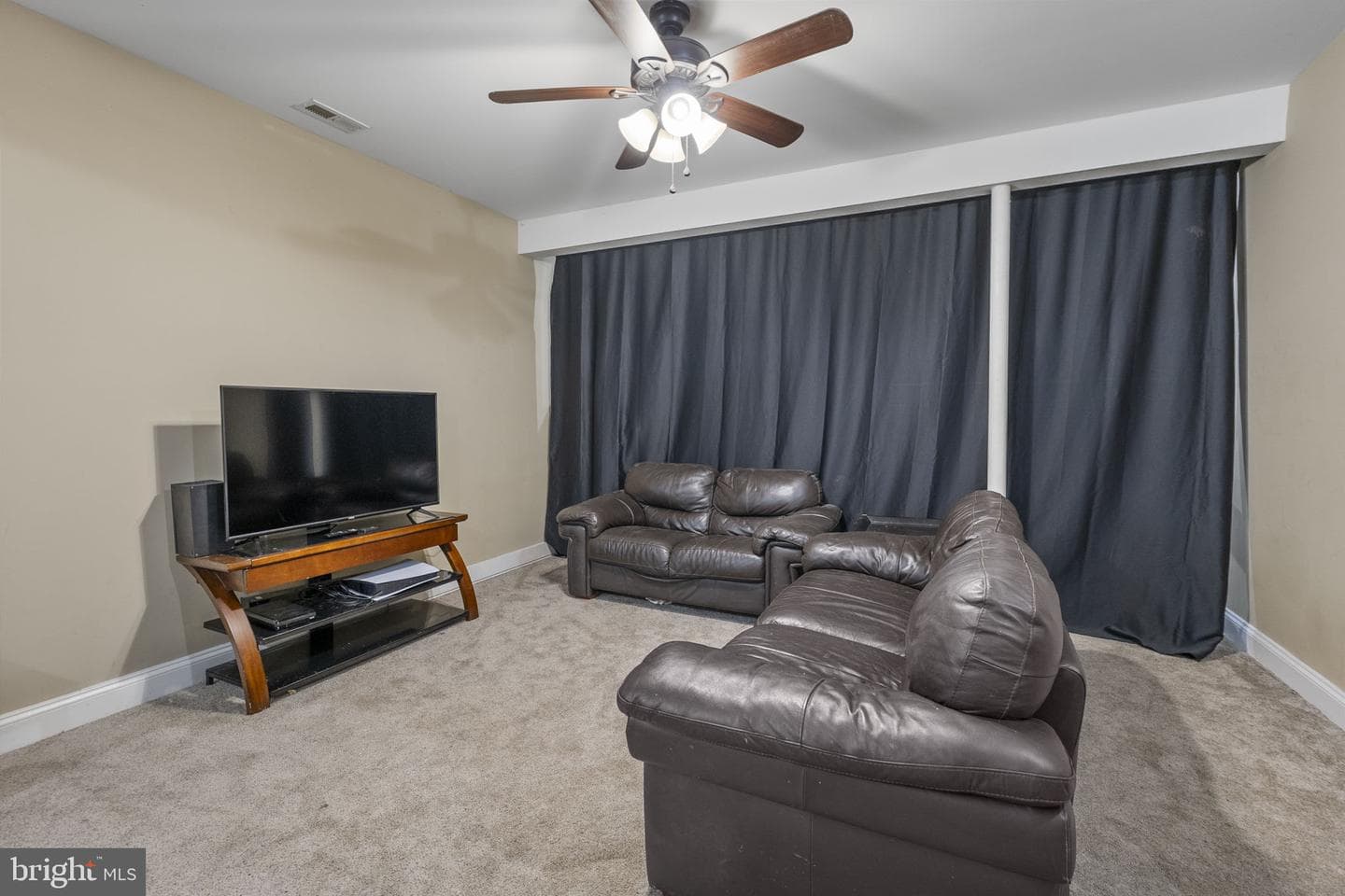 505 Lincoln Drive photo 34