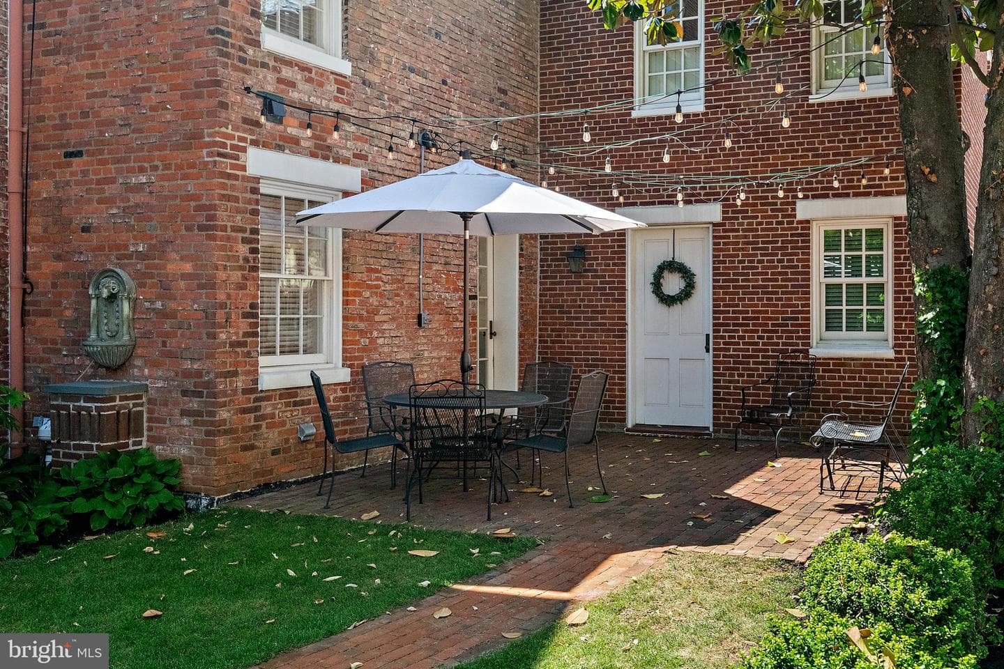 16 Maryland Avenue photo 4