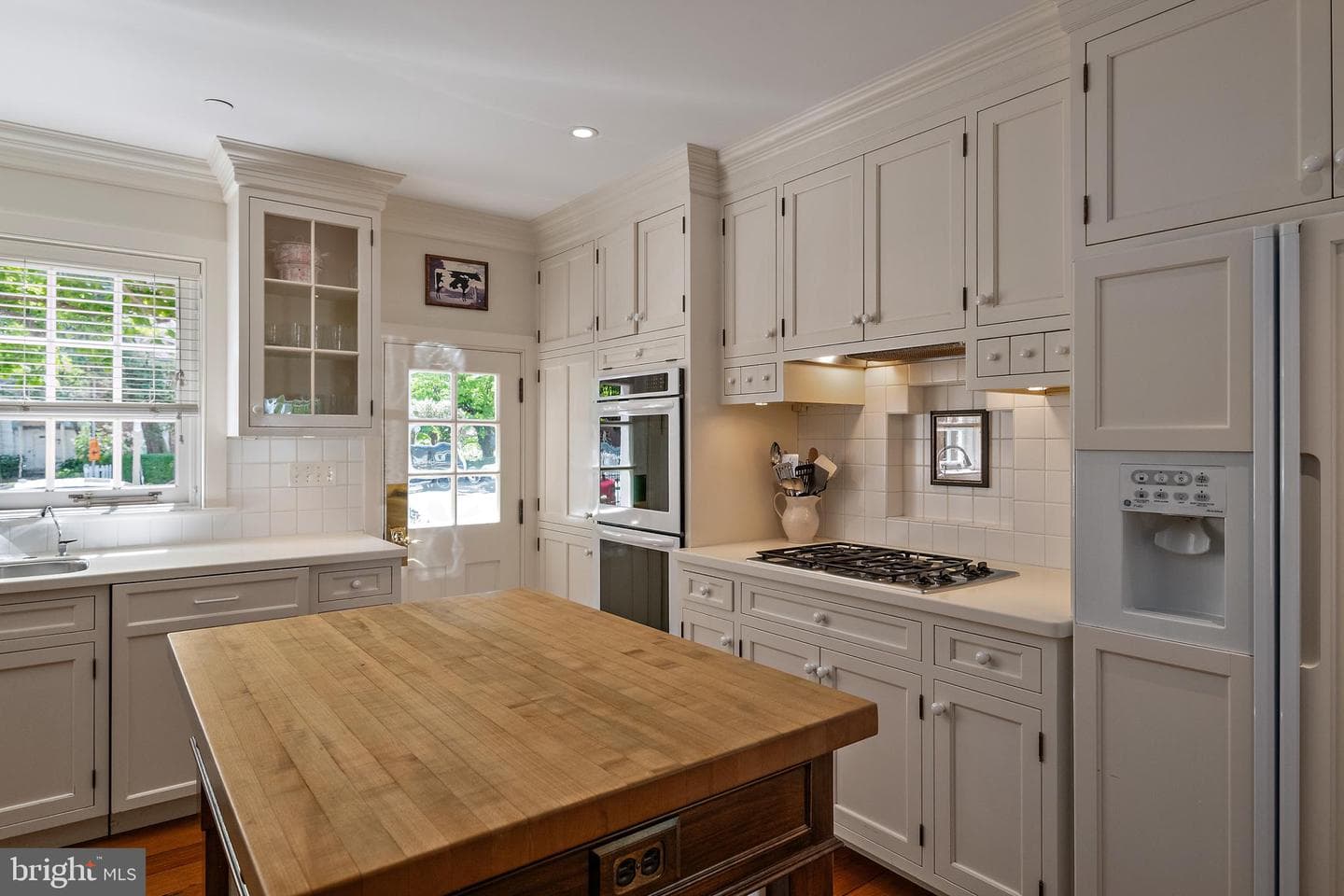 16 Maryland Avenue photo 41