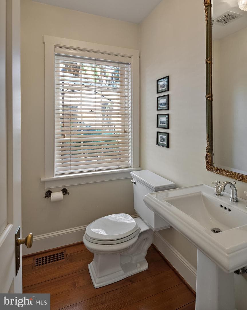 16 Maryland Avenue photo 46