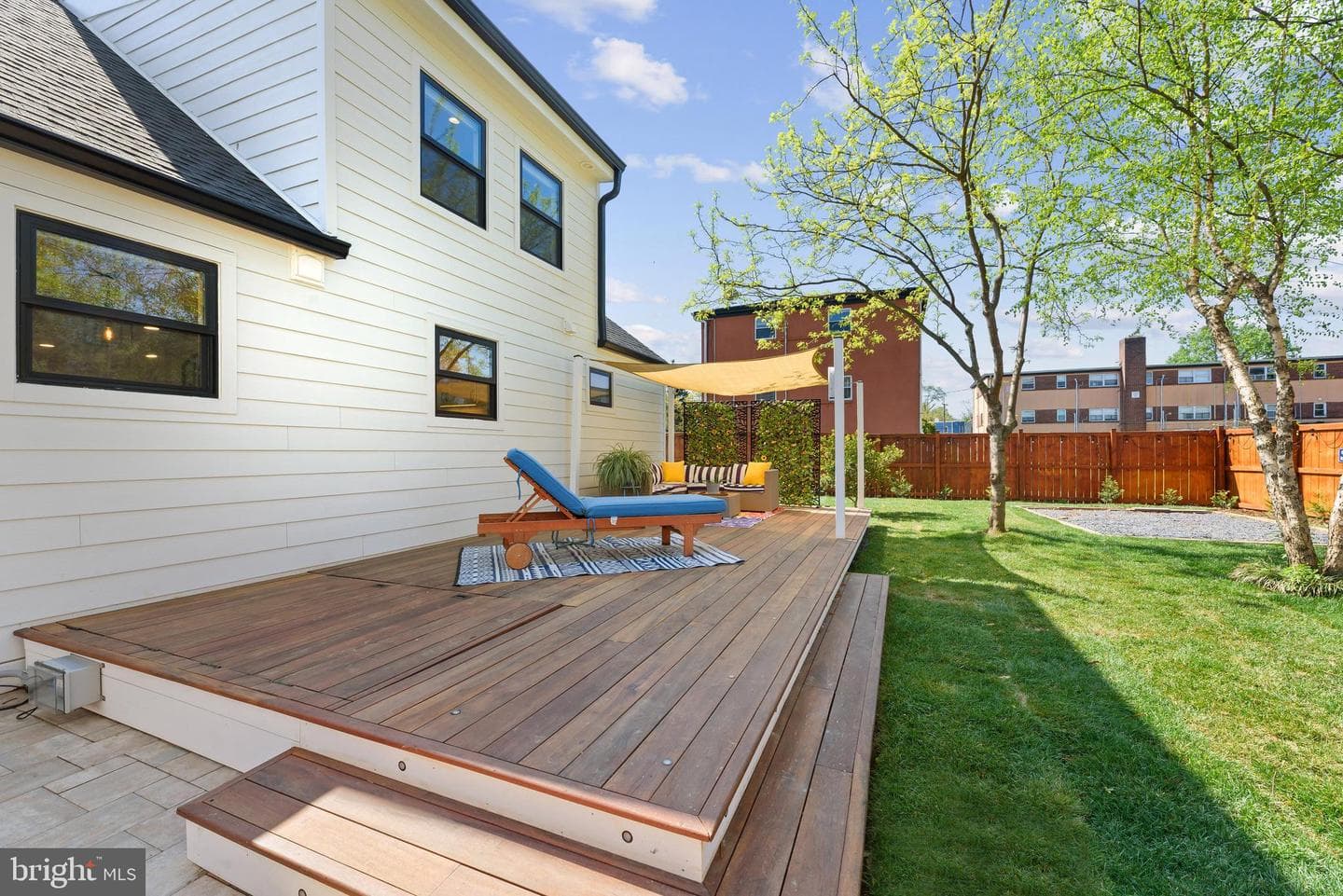 152 Jefferson Street photo 36