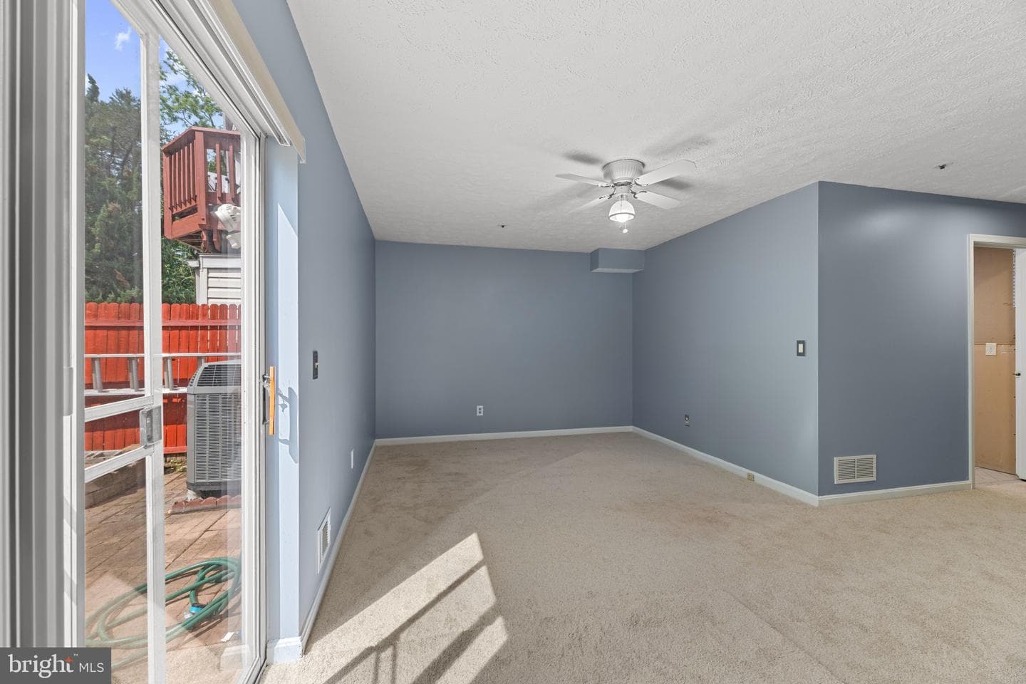 348 Lindera Court photo 20