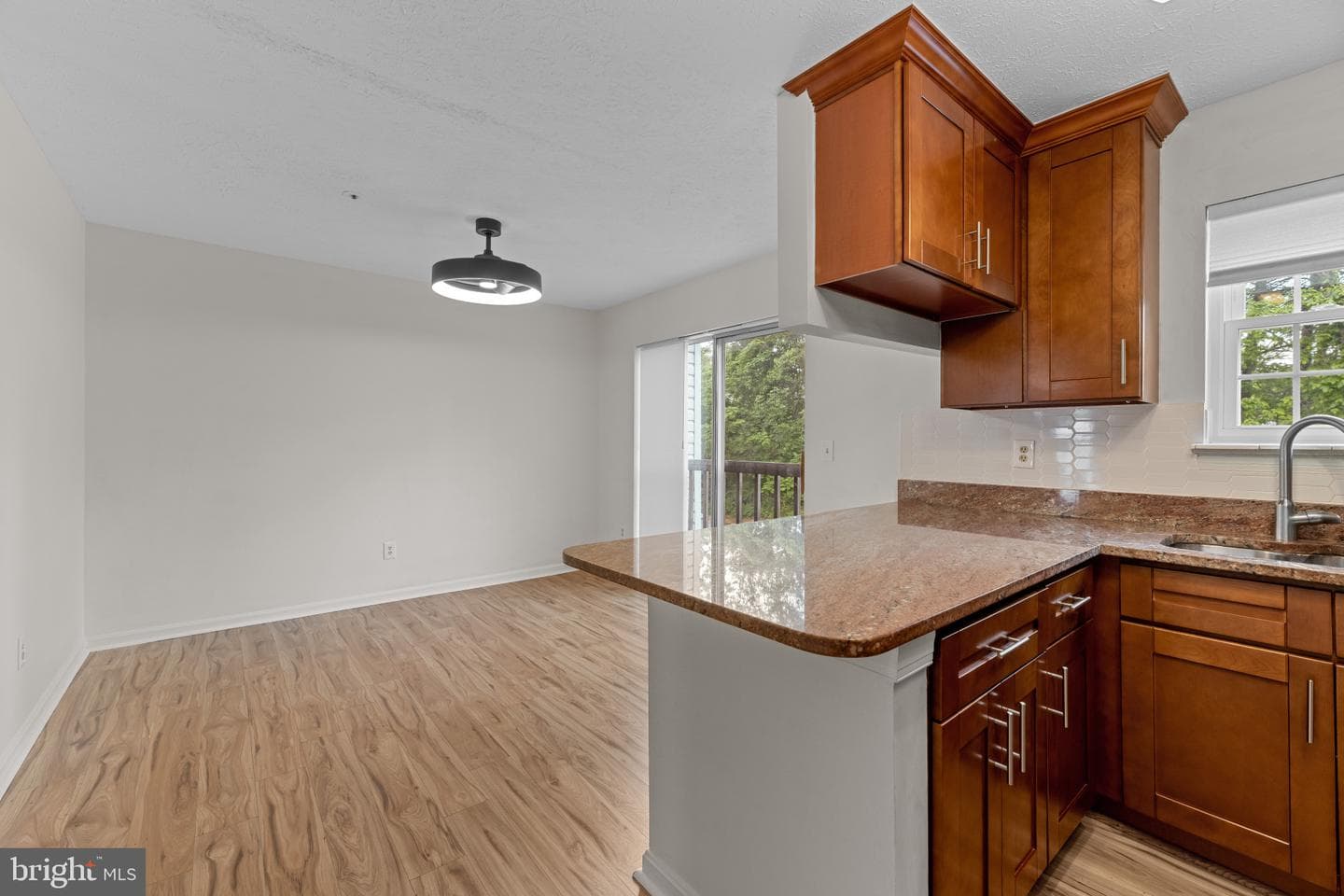 348 Lindera Court photo 31