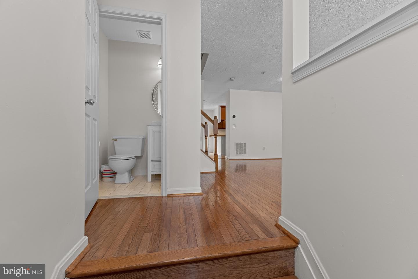 348 Lindera Court photo 36