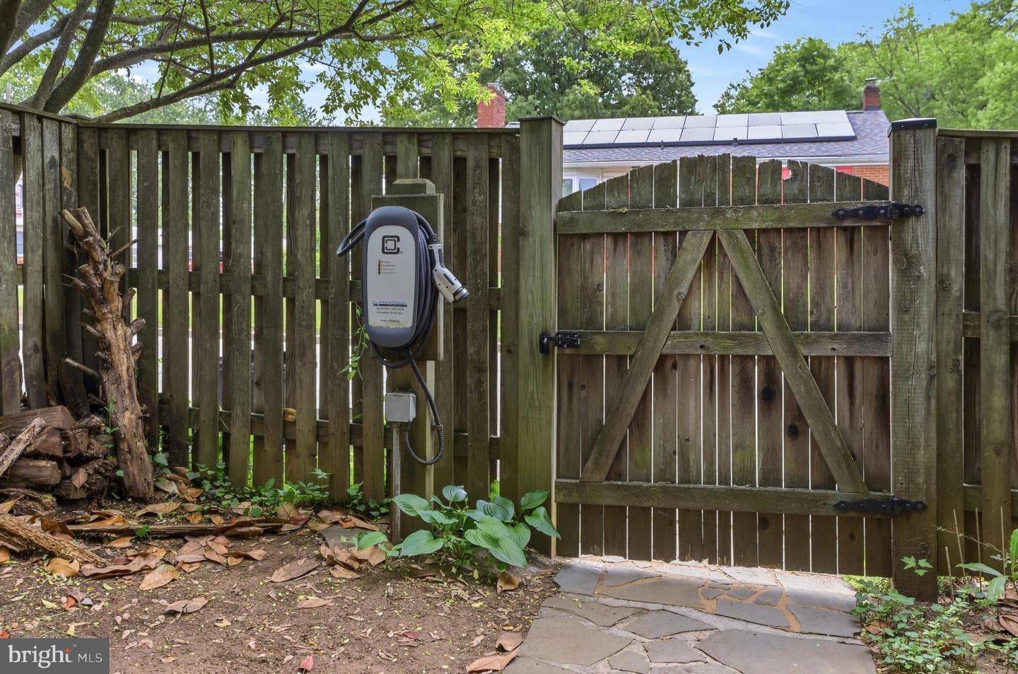 411 Ludlow Road photo 35