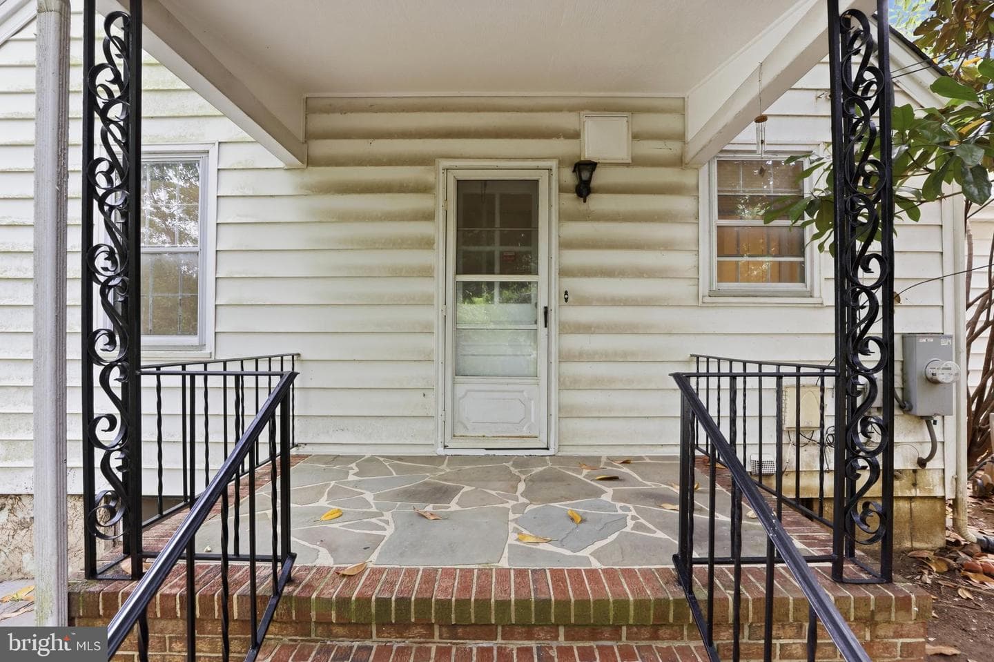 411 Ludlow Road photo 41