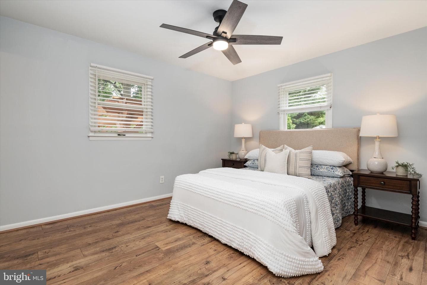 520 Harbor Drive photo 18