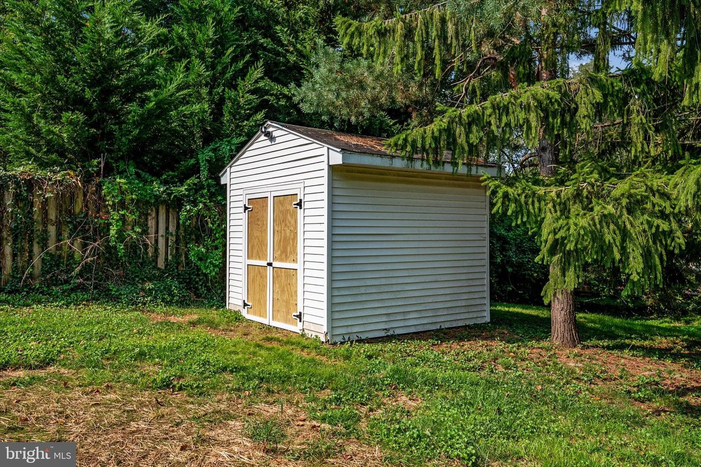 520 Harbor Drive photo 36