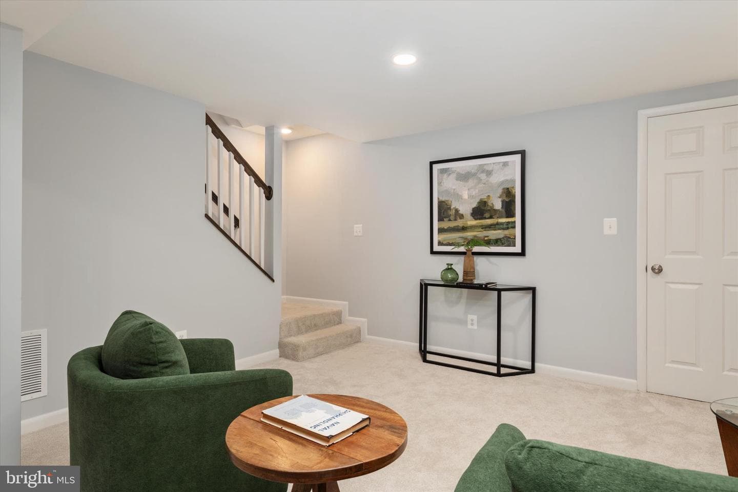 520 Harbor Drive photo 9