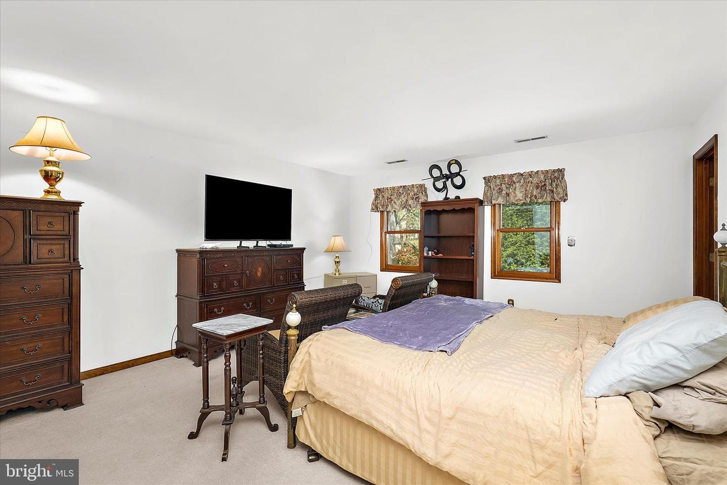 303 Swaying Oak Court photo 31